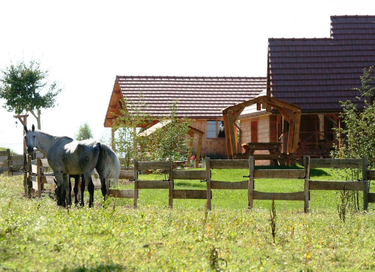 Вилла Le Hameau Des Grilles Сен-Фаржо Экстерьер фото